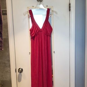even hot pink maxi dress M